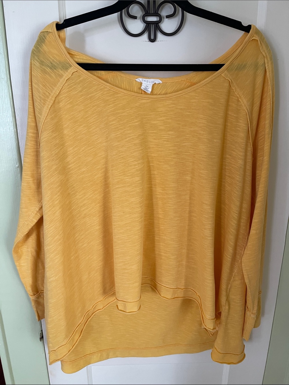 Caslon Mustard Scoop-Neck Lightweight Long-Sleeve Top